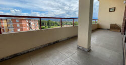 Romito Magra (SP) – luminoso attico 5 vani con balconata vivibile
