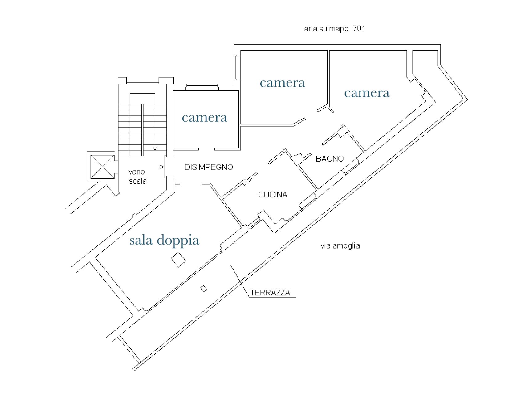 Romito Magra (SP) – luminoso attico 5 vani con balconata vivibile