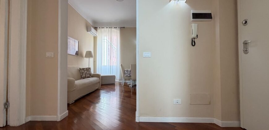 Centro storico – pregiata rifinitura, 4 vani con balcone