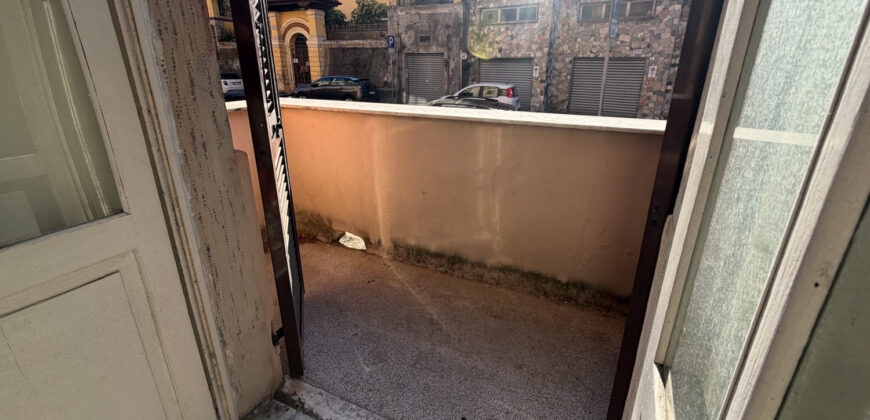 Colli – elegante 6 vani in bel palazzo primi ‘900