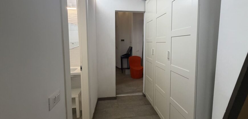Centro storico – ampio e suggestivo 2,5 vani a destinazione ricettiva