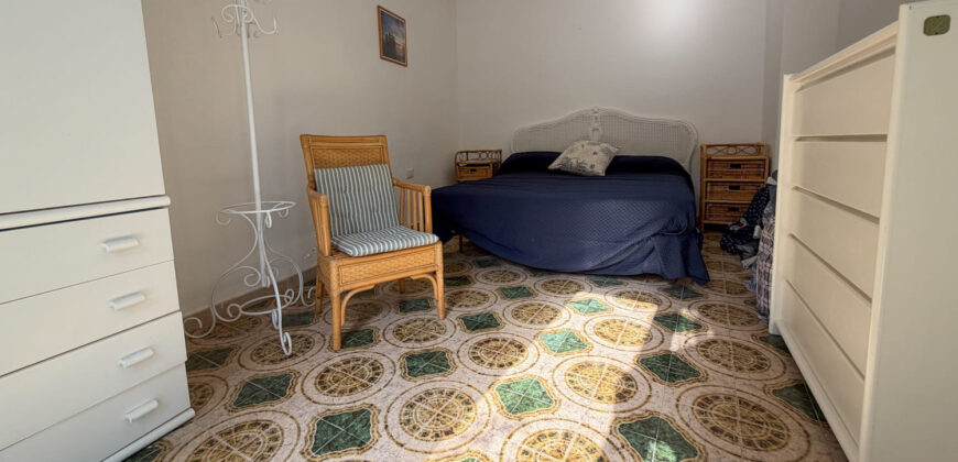 5 terre – Riomaggiore – ampio trilocale con terrazza vivibile