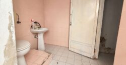 Via Prione – fondo commerciale di 70 mq. con bagno e corte