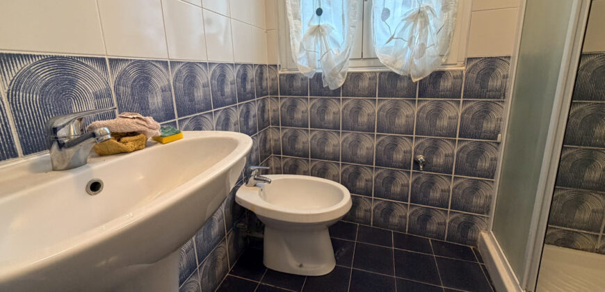5 terre – Riomaggiore – ampio trilocale con terrazza vivibile