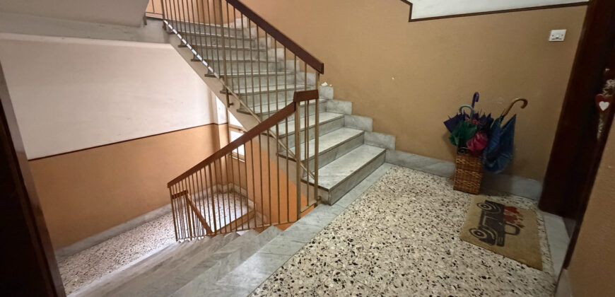 La Scorza – grande 5 vani con balconata