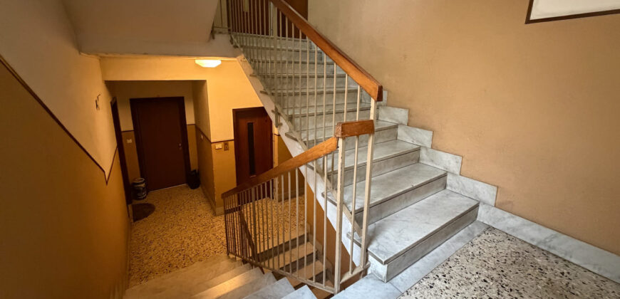 La Scorza – grande 5 vani con balconata